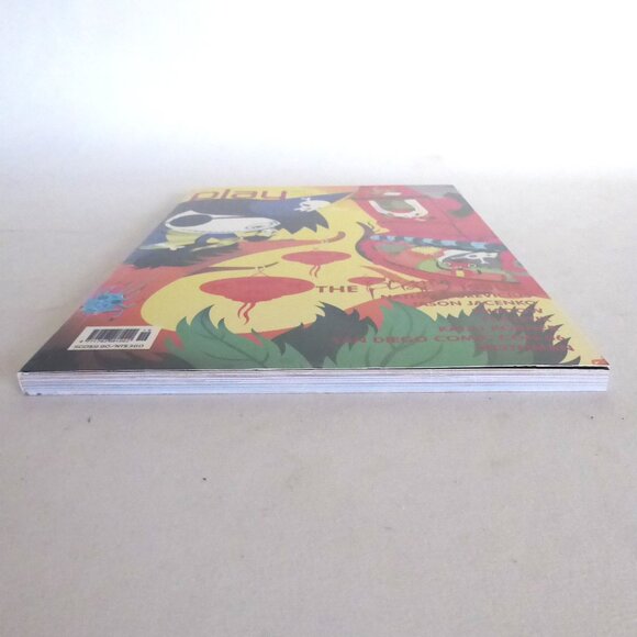 NEW 2006 PLAY TIMES URBAN VINYL DESIGN TOY MAGAZINE SOFT COVER BOOK - Picture 6 of 13